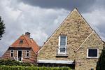 MURSTENSOPSPARING. Der er ikke høje afkast at hente på en traditionel pensionsopsparing for tiden. Derfor kan det for nogle danskere, der gerne vil have flere penge til alderdommen, bedre betale sig at nedbringe gælden i deres bolig end at betale ekstra ind til et pensionsselskab. 