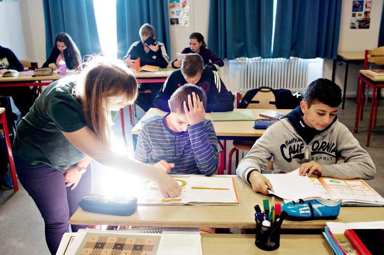 Helhedsskole. Der holdes lektiecafé på Grøndalsvængets Skole i København. 