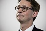 Lækage. Karsten Lauritzen (V) har et flertal i ryggen for at købe de lækkede papirer selv om han ikke ved hvem sælgeren er. 