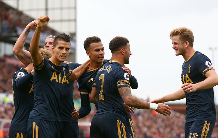 Storsejr. Tottenham-jubel i Stoke, der igen måtte indkassere mange mål. 