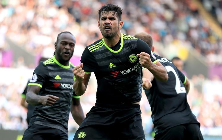 Redningsmand. Diego Costa scorede sit 3. og 4. sæsonmål mod Swansea. 