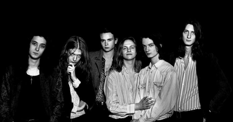 Værket. Et purungt dansk band, der spiller progrock, som havde de aldrig gjort andet. 