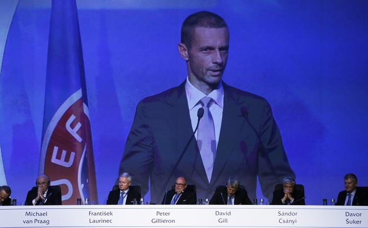 VALG. Slovenske Aleksander Ceferin blev onsdag valgt som Uefa's nye præsident. 42 af landene stemte på ham. 