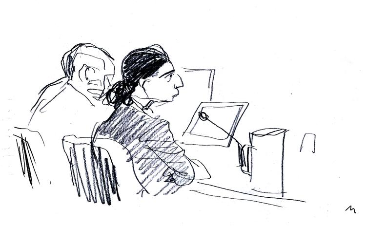 Retssag. Yahya Hassan ses her i retten med sin forsvarer Michael Juul Eriksen. 