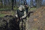Skyttegravskrig. Ukrainske soldater ved frontlinjen i april 2016. 