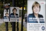 ANGELA Merkel led nyt, sviende nederlag i Berlin, hovr hendes parti, CDU, fik det dårligste resultat nogensinde. 