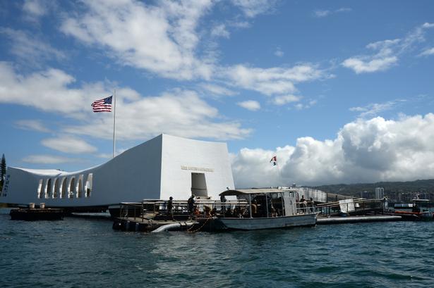 MINDE. Fra denne bygning kan man i dag se ned til vraget af 'USS Arizona'. 