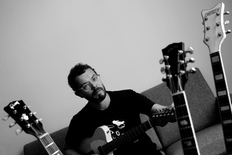 Svævende. Jakob Bro er guitarist og kendt for sine svævende  kompositioner. Fredag den 23. udkom hans seneste album 'Streams'. Arkivfoto: Finn Frandsen 