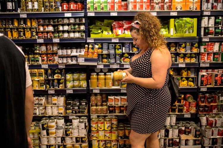 Forvirret. Det kan være svært at finde vej i emballagejunglen. 