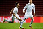 FCK's Thomas Delaney har scoret til 2-0 og jubler med Erik Johansson. 
