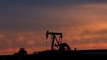 PRISSTIGNINGER. En aftale i olieorganisationen Opec betyder, at priserne på olie og benzin kommer til at gå op. 