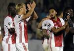 Fremadrettet. Kasper Dolberg (nr. 2 fra venstre) skiftede fra Silkeborg til Ajax i sommeren 2015. Hans første år i Ajax hærdede ham til at spille på førstehooldet. 