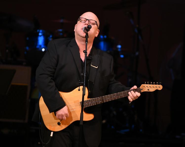 Nyt. Det er to år siden, at The Pixies sidst udsendte et album. 