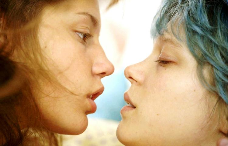 'Adèles Liv - kapitel 1 og 2' er et stykke følelsesladet popkultur, som ugens panel er enige om er et af årtiets største følelssudbrud. 