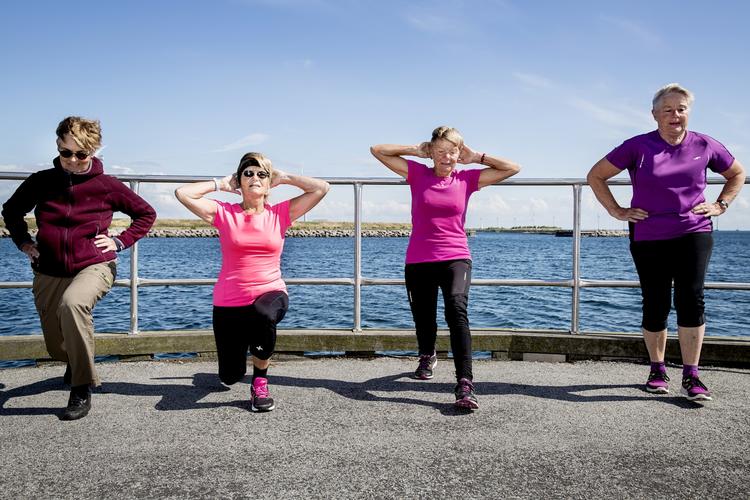 STYRKE. At træne sine muskler er blevet en naturlig del af hverdagen for mange danskere. Ofte lægges det ind i løbeturen. 