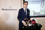 Daværende skatteminister Karsten Lauritzen (V) samlede de fleste af Folketingets partier om at skabe bedre muligheder for kontrol med refusion af udbytteskat. Seks år senere er det bare ikke sket. 