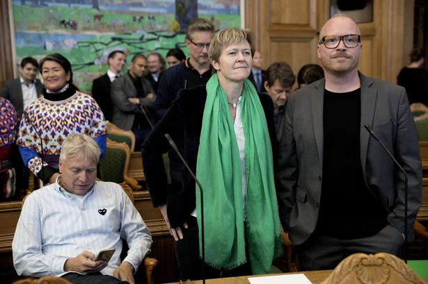 Folketinget åbner