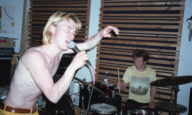 Musik. Lørdag aften inviterer foreningen Jazz Club Loco til koncert med Bisse og en række andre af tidens eksperimenterende musikere. 