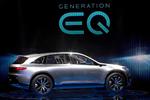 STRØMKLAR. Mercedes satser benhårdt på elbiler. Hver fjerde Mercedes skal i 2025 være en elbil. EQ Concept antyder, hvordan en ny elbil kan komme til at se ud, når den er salgsklar om nogle år. 