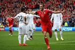 FORAN. Gareth Bale bragte Wales på 1-0, da Georgien søndag aften var på besøg i Cardiff. 