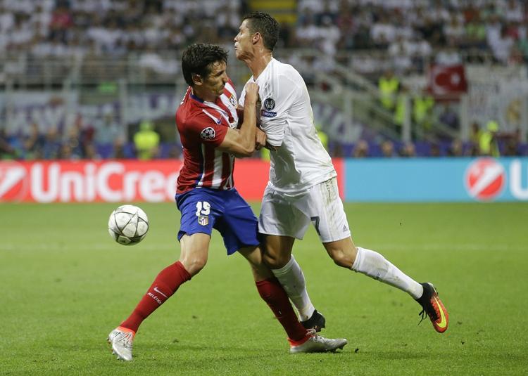Klasse. Stefan Savic blev i maj den første montenegrinske spiller til at være med i en Champions League-finale.  Han tabte dog med Atletico Madrid til Ronaldo og Real Madrid. 