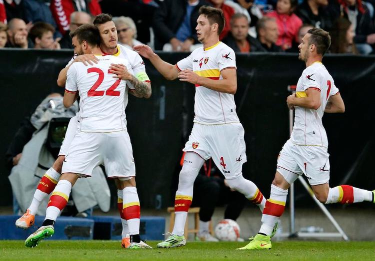 FULDTRÆFFER. Stevan Joveticbragte Montenegro foran med 1-0, da holdet mødte Danmark i juni sidste år i en testkamp. Danmark endte med at vinde kampen 2-1. 