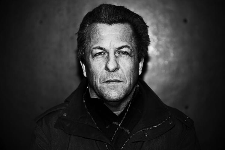 Genudsendelse. Det er ikke første gang, Politiken skriver om Jakob Kvist. Der er typisk ikke langt fra den ene meget medieomtalte bog fra hans forlag til den næste. 