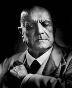 Gåde. Den store finske komponist Jean Sibelius, der skabte mageløs musik men på mange måder levede et tragisk liv, hed egentlig Johan. Men 18 år gammel snuppede han sit franske Jean fra sin afdøde farbrors visitkort. 