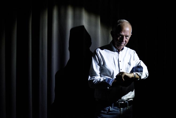Comeback. Villy Søvndal vil tilbage i dansk politik, men går efter at skifte Christiansborg ud med amtsbygningen i Vejle, hvor Region Syddanmark har hjemme. 