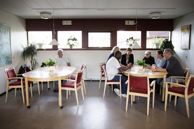 RYGESTOP. Medarbejderne på Træningscenter Gladsaxe fik tilbudt gratis rygestopkurser, allerede flere år før kommunen i 2015 indførte røgfri arbejdstid på alle kommunale arbejdspladser. 
