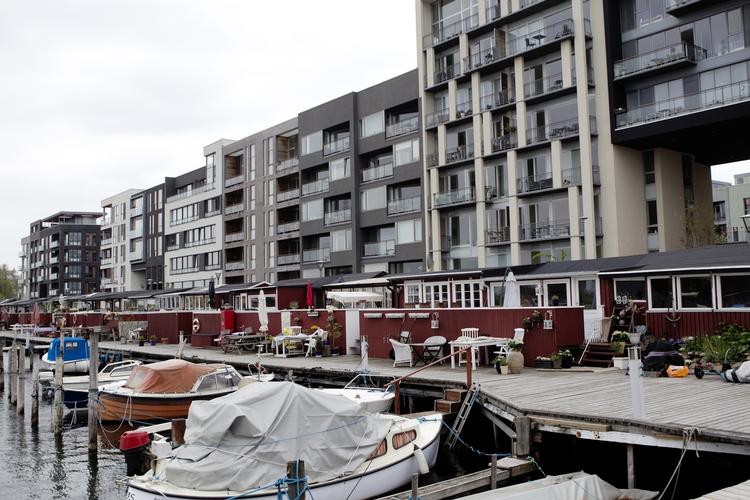 HØJDESPRINGER. Det er lejlighederne i Sydhavnen, her Sluseholmen, der i det seneste år er steget mest - nemlig 10,4 procent i snit. 