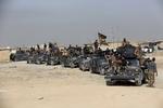 Irakiske eliteenheder samledes i lørdags for at gøre klar til operationen, der skal befri Mosul fra IS-krigeres greb. 