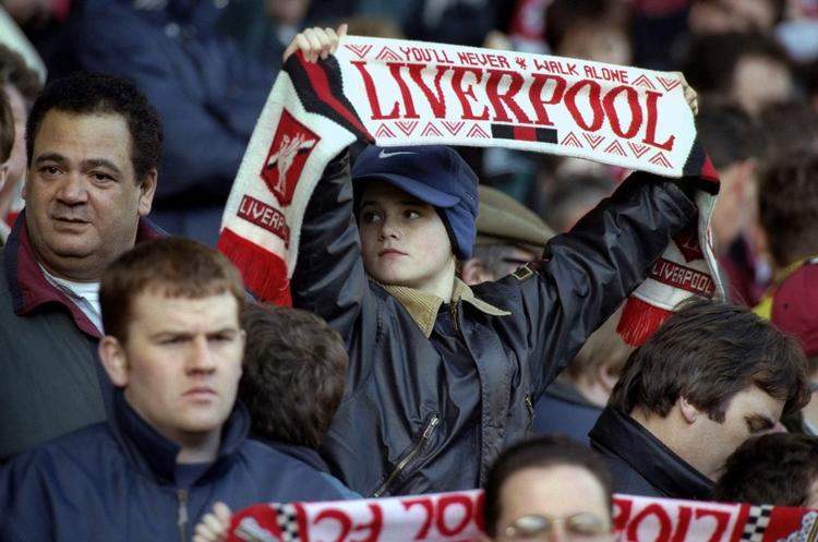 Læselyst. Dedikerede Liverpool-fans skal nok glæde sig over bogen 'De røde og de døde'. 