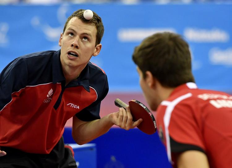 SUCCES. Danske Jonathan Groth bliver europamester i selskab med sin tyske makker Patrick Franziska. 