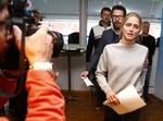 Knust. Therese Johaug fortalte for to uger siden, at hun havde afgivet en positiv dopingprøve. 
