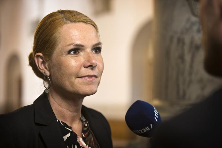 Ydelse. Inger Støjberg understreger i dag, at hun ikke mener, at det er regeringens lov, den er gal med. Det er den måde, den bliver anvendt på i kommunerne. 
