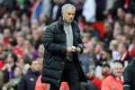 Bortvist. Mourinho så 2. halvleg fra tribunen på Old Trafford. 