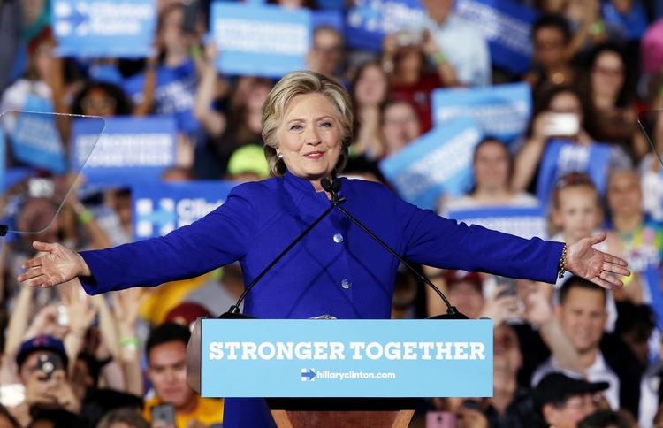 OPBAKNING. Hillary Clinton støttes af en lang række prominente kunstnere frem mod det amerikanske præsidentvalg. 