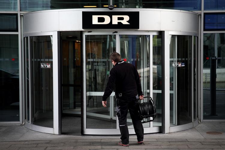 Statsejet. Det er vigtigt at der fortsat bliver produceret dansksproget journalistik og underholdning, mener Kim Schrøder, som er medieprofessor ved RUC. Han påpeger problematikken ved private medier og henviser til Berlingske: »Det kunne jo være endt med, at en kapitalfond lukkede avisen«. Arkivfoto: Finn Frandsen 