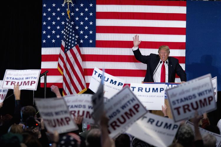 Trump. Donald Trump har allerede forandret USA, men hvordan? Det kan Politikens skribenter hjælpe dig med at få svaret på. 