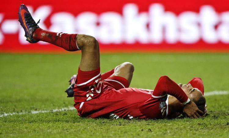 Neeeeej. Danmark og Yussuf Poulsen tabte for en måned siden nærmeset sensationalet til Montenegro. 