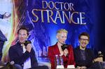 Selvcensur. En af manuskriptforfatterne bag Marvels nye film 'Doctor Strange' med Mads Mikkelsen i skurkerollen har indrømmet, at tegneseriens oprindelige referencer til Tibet blev fjernet i filmatiseringen af frygt for at »frastøde 1 milliard seere« i Kina og repressalier fra det kinesiske styre. Foto: AP 