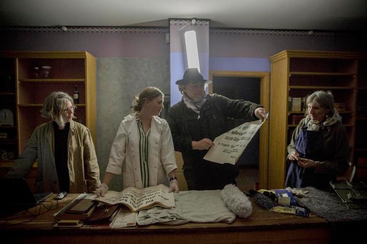 åbning. Brumlebys brugsforening åbnede i 1868 og bliver nu vakt til live igen. 