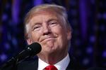 bekymret. Donald Trump har erklæret sig for skydevåben, for waterboarding - tortur. Han har erklæret sig som modstander af fri abort. Han er imod de homoseksuelle og imod Obamacare - men har ingen forslag til forbedringer, skriver Bettina Heltberg. 