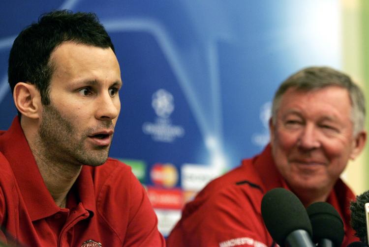 Giggs. Mens det blot blev til 64 landskampe for Wales, så nåede Manchester United-legenden hele 159 midtugekampe i Champions League og de øvrige europæiske klubturneringer. Skulle Giggs spille kampe om onsdagen, skulle det være for United, mente manager Feguson (th.). 