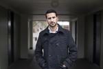 vred. Nationalpartiets formand, Kashif Ahmad, er vred over, at Social- og Indenrigsministeriet har kasseret flere end 20.000 vælgeerklæringer. 