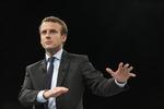 karriereplaner. Emmanuel Macron er tidligere økonomiminister i Frankrigs socialistiske regering. 