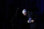 Leonard Cohen fylder 80