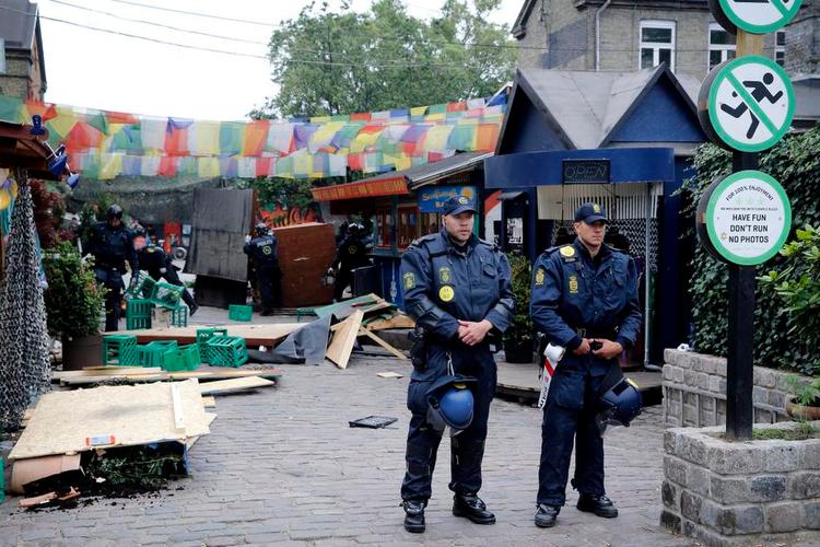 Pusher street søndag side 6