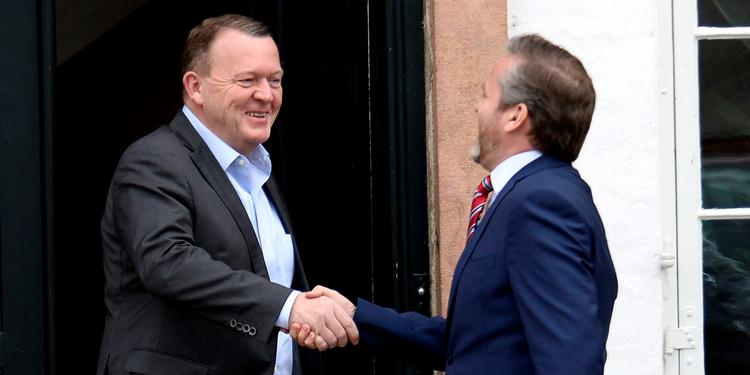 Regeringsdannelse. Anders Samuelsen ankommer til Marienborg, hvor han mødes med Lars Løkke Rasmussen. 